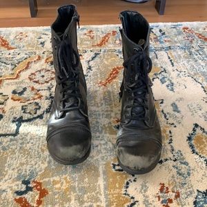Steven madden troopa lace up/ zip up mid rise boots size 8.5